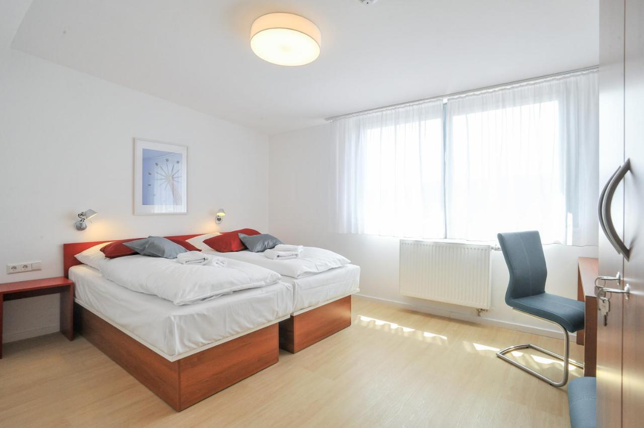 Gaestehaus Abz Штутгарт Экстерьер фото